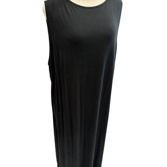 Black Sleeveless Maxi Dress - Picture 2 of 9